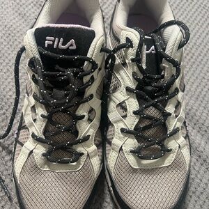 Fila Women's Beige and Black Hiking Shoes